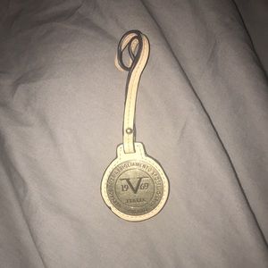 Versace - ABBIGLIAMENTO SPORTIVO SRL MILANO VERSACE 19•69 ITALIA 19V69 bag tag